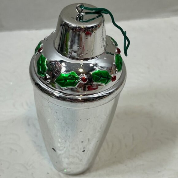 VTG Silver Cocktail Shaker Holly Berries Christmas Holiday Tree Ornament 4"x2" - Picture 3 of 9